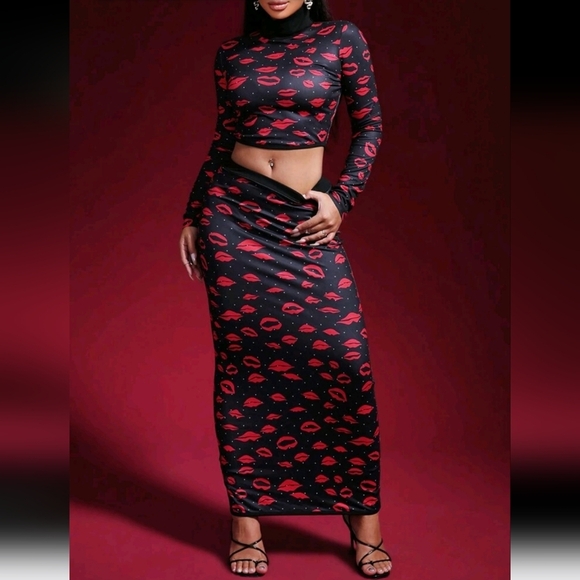 2pcs Set:High Neck Cropped Sweater Top And Lip Print Skirt,Fashionable,Stylish - Picture 1 of 4